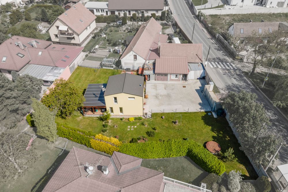 Rodinný dům | 77 m2 | pozemek 969 m2 | Praha - Šeberov