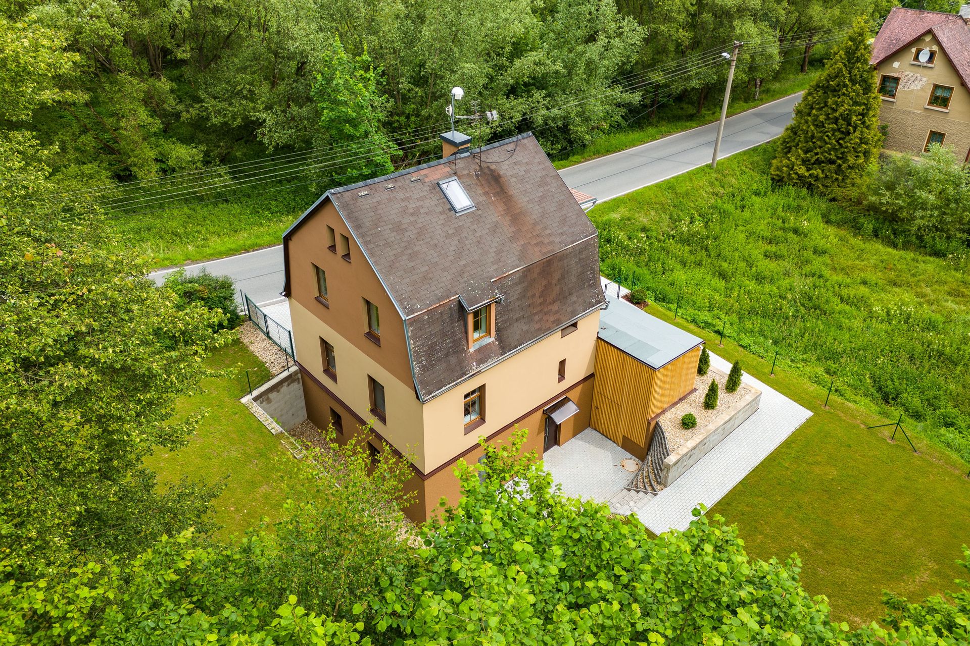 Rodinný dům se 3 byty | 218 m² | Liberec - Machnín